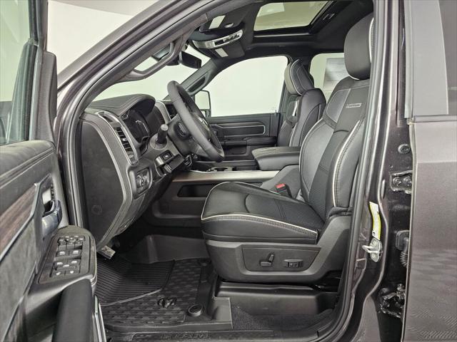 2026 Ram 3500 Laramie Crew Cab 4x4 8' Box