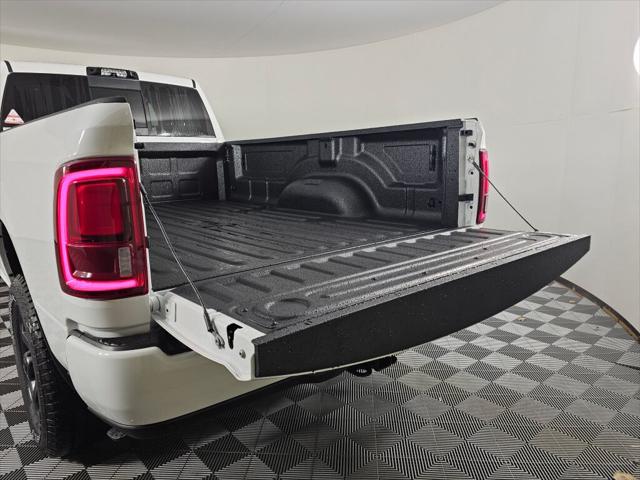 2026 Ram 3500 Laramie Crew Cab 4x4 8' Box