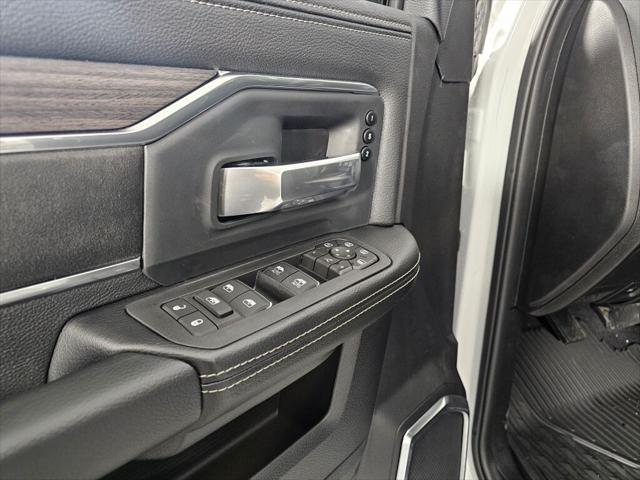 2026 Ram 3500 Laramie Crew Cab 4x4 8' Box