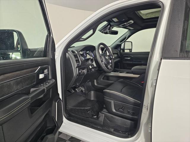 2026 Ram 3500 Laramie Crew Cab 4x4 8' Box