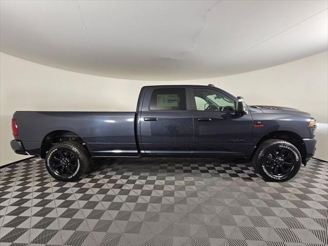 2026 RAM Ram 3500 RAM 3500 LARAMIE CREW CAB 4X4 8 BOX