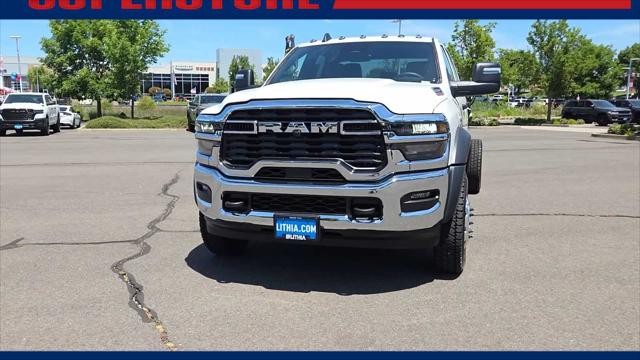 2026 RAM 5500 Chassis RAM 5500 TRADESMAN CHASSIS CREW CAB 4X4 60 CA