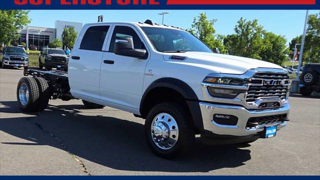 2026 RAM 5500 Chassis RAM 5500 TRADESMAN CHASSIS CREW CAB 4X4 60 CA