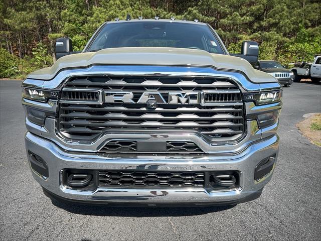 2026 RAM Ram 3500 Chassis Cab RAM 3500 TRADESMAN CREW CAB CHASSIS 4X4 60 CA