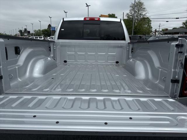 2026 Ram 2500 Black Express Crew Cab 4x4 6'4" Box