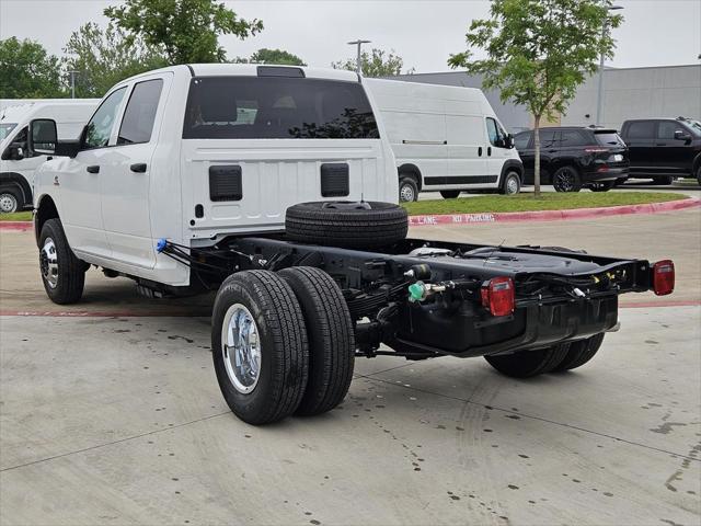 2026 RAM Ram 3500 Chassis Cab RAM 3500 TRADESMAN CREW CAB CHASSIS 4X4 60 CA 2026 RAM Ram 3500 Chassis Cab RAM 3500 TRADESMAN CREW CAB CHASSIS 4X4 60 CA