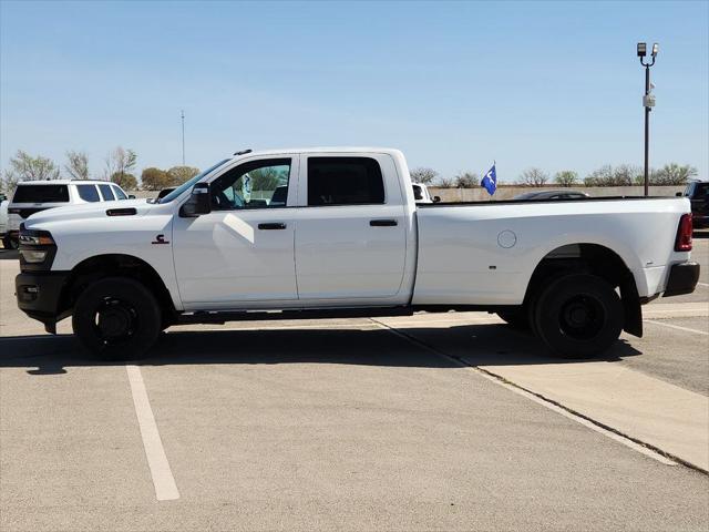 2026 RAM Ram 3500 RAM 3500 TRADESMAN CREW CAB 4X4 8 BOX