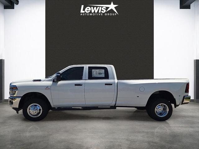2026 Ram 3500 Tradesman Crew Cab 4x4 8' Box