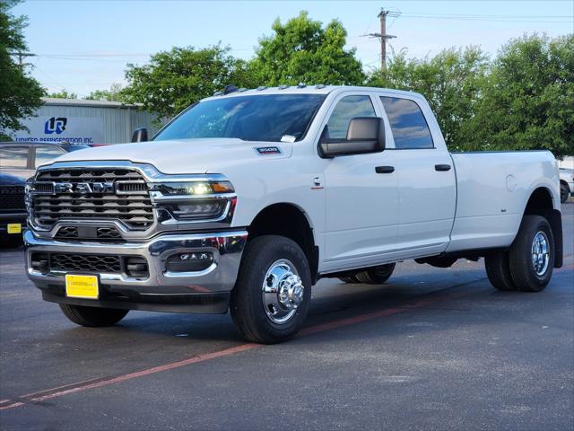 2026 RAM Ram 3500 RAM 3500 TRADESMAN CREW CAB 4X4 8 BOX