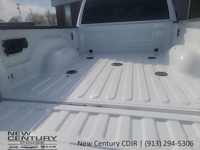 2026 Ram 2500 Warlock Crew Cab 4x4 6'4" Box