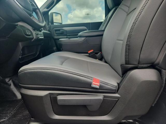 2026 Ram 3500 Chassis Cab Tradesman/Big Horn