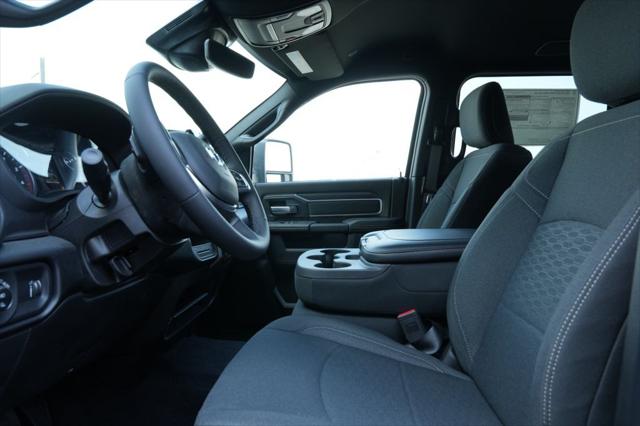 2026 Ram 2500 Big Horn Crew Cab 4x2 64 Box