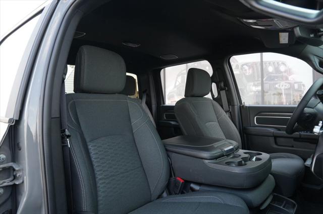 2026 Ram 2500 Big Horn Crew Cab 4x2 64 Box