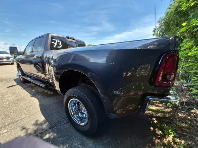 2026 RAM Ram 3500 RAM 3500 TRADESMAN CREW CAB 4X4 8 BOX