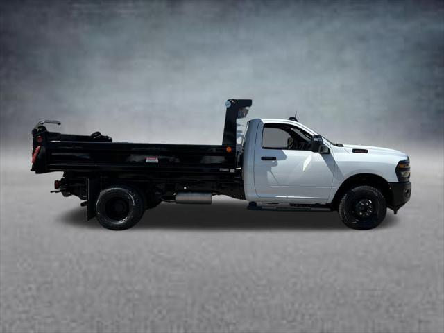 2026 RAM Ram 3500 Chassis Cab RAM 3500 TRADESMAN CHASSIS REGULAR CAB 4X4 84 CA