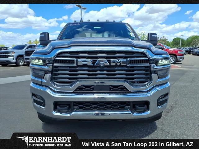 2026 RAM Ram 3500 RAM 3500 TRADESMAN CREW CAB 4X4 8 BOX