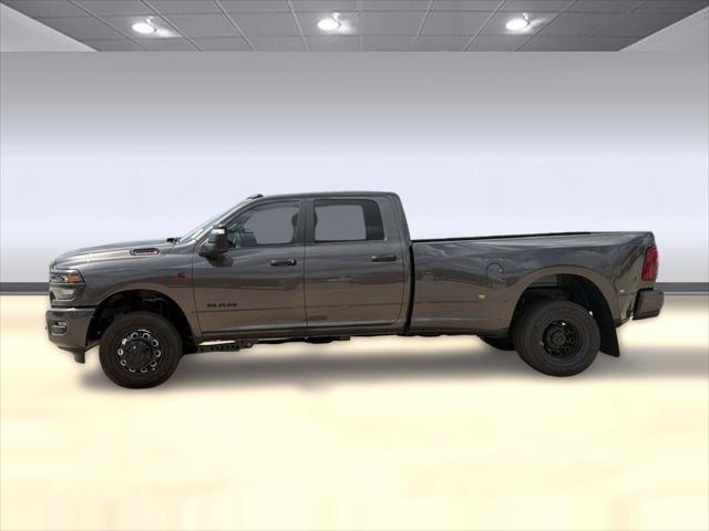 2026 RAM Ram 3500 RAM 3500 BIG HORN CREW CAB 4X4 8 BOX
