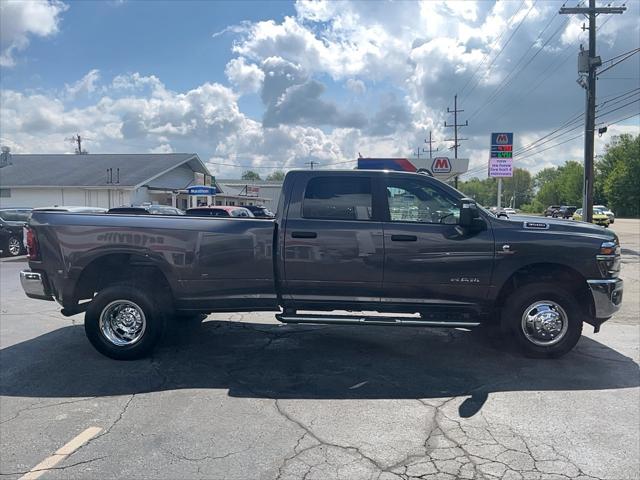 2026 Ram 3500 Big Horn Crew Cab 4x4 8' Box