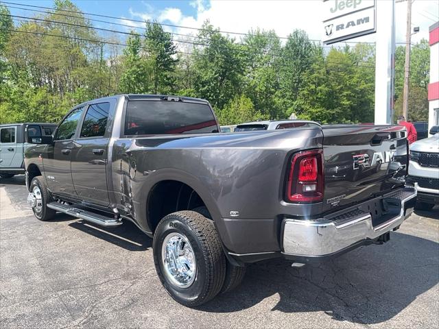 2026 Ram 3500 Big Horn Crew Cab 4x4 8' Box