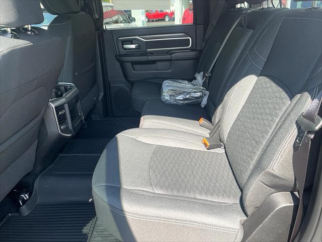 2026 Ram 3500 Big Horn Crew Cab 4x4 8' Box