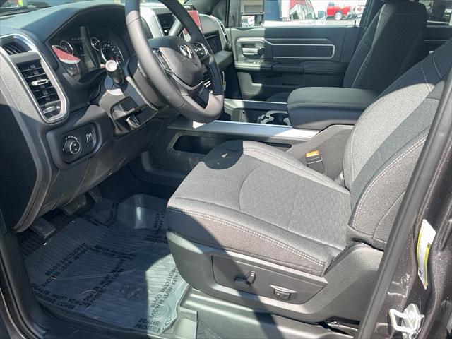 2026 Ram 3500 Big Horn Crew Cab 4x4 8' Box