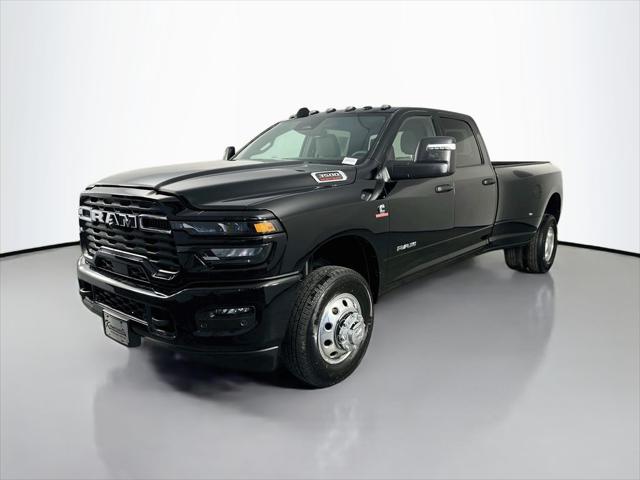 2026 RAM 3500 RAM 3500 BIG HORN CREW CAB 4X4 8 BOX