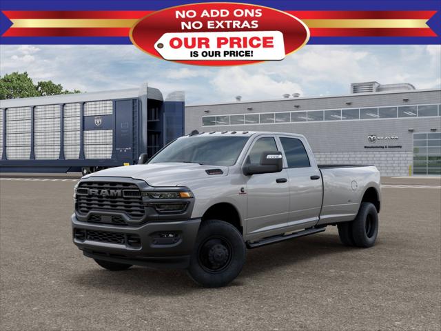2026 RAM Ram 3500 RAM 3500 TRADESMAN CREW CAB 4X4 8 BOX