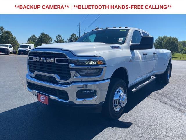 2026 RAM Ram 3500 RAM 3500 TRADESMAN CREW CAB 4X4 8 BOX