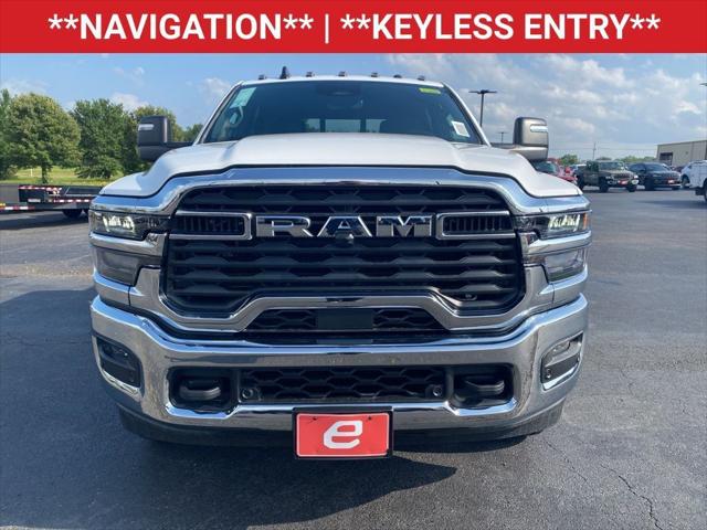 2026 RAM Ram 2500 RAM 2500 TRADESMAN CREW CAB 4X4 64 BOX
