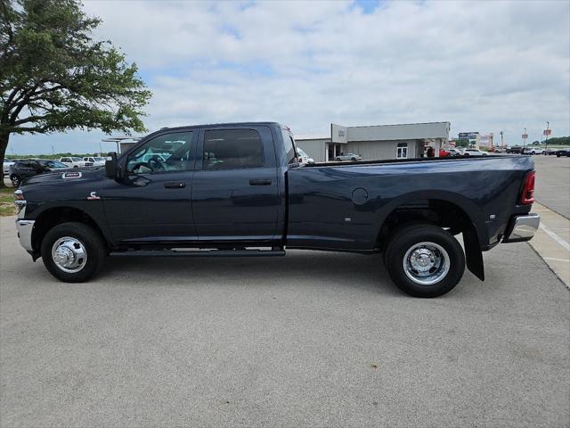 2026 RAM Ram 3500 RAM 3500 TRADESMAN CREW CAB 4X4 8 BOX