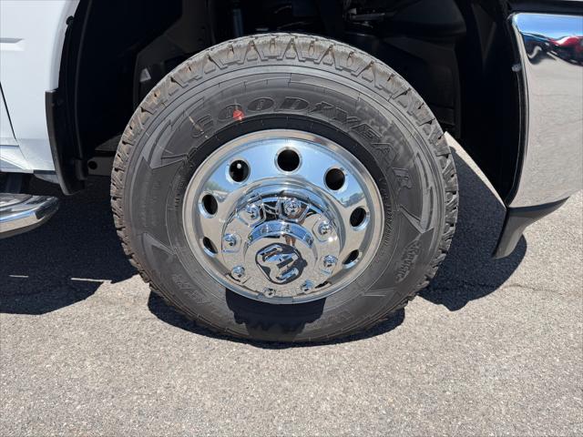 2026 Ram 3500 Big Horn Crew Cab 4x4 8' Box