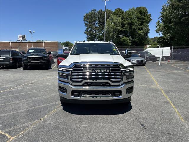 2026 RAM 3500 RAM 3500 LIMITED LONGHORN CREW CAB 4X4 8 BOX