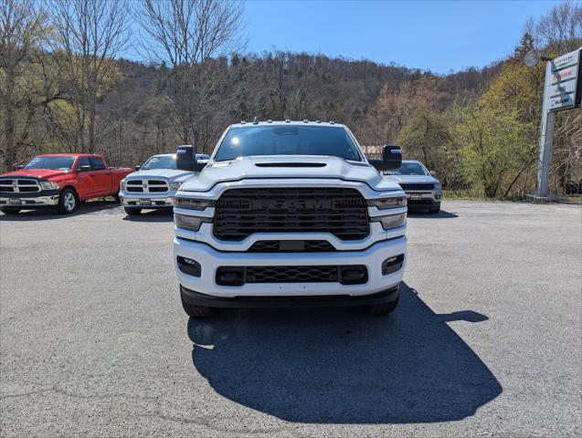 2026 RAM Ram 2500 RAM 2500 BLACK EXPRESS CREW CAB 4X4 64 BOX