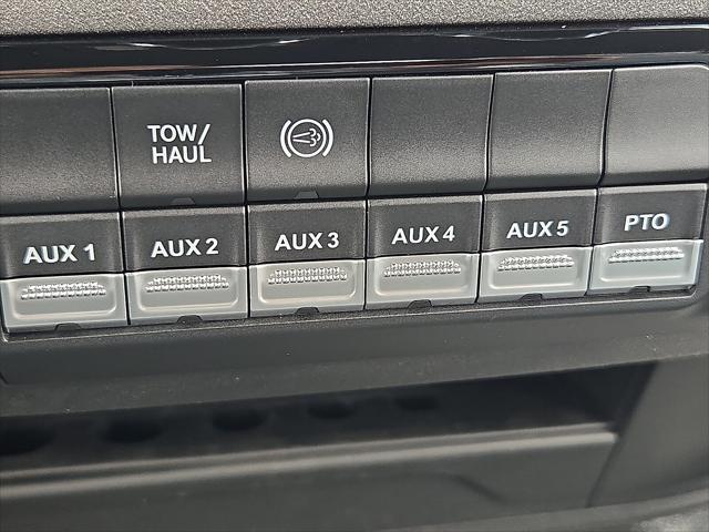 2026 Ram 5500 Chassis Cab Tradesman/Big Horn