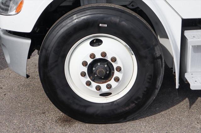 2019 Freightliner M2 Unknown