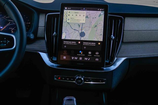 2026 Volvo XC90 Plug-In Hybrid Plus, T8 AWD, Electric/Gasoline, Bright, 7 Seats