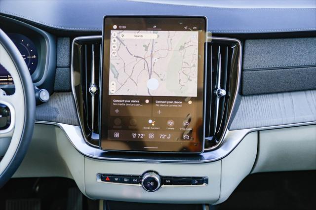 2026 Volvo XC90 Plug-In Hybrid Ultra, T8 AWD, Electric/Gasoline, Bright, 7 Seats