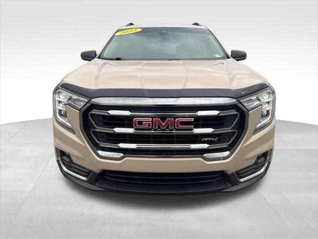 2023 GMC Terrain AWD AT4