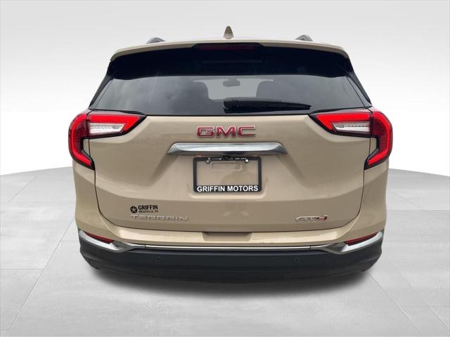 2023 GMC Terrain AWD AT4