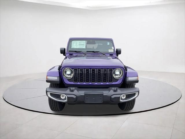 2026 Jeep Gladiator GLADIATOR SAHARA 4X4