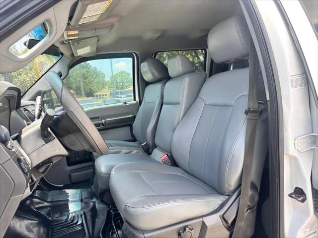 2015 Ford F-550 XL