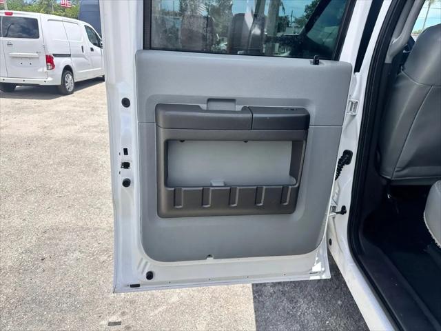 2015 Ford F-550 XL