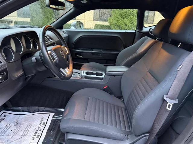 2012 Dodge Challenger SXT