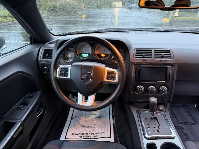 2012 Dodge Challenger SXT