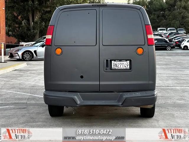 2007 GMC Savana Work Van