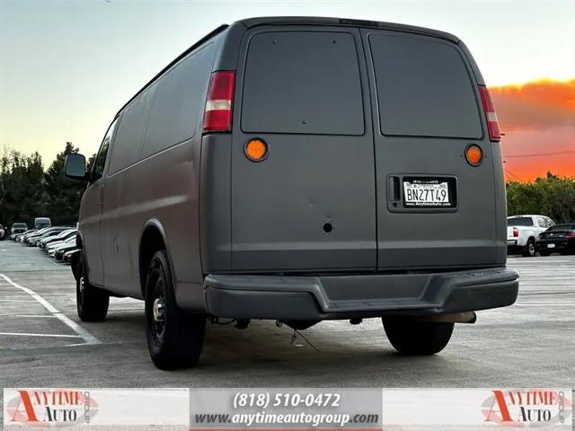 2007 GMC Savana Work Van