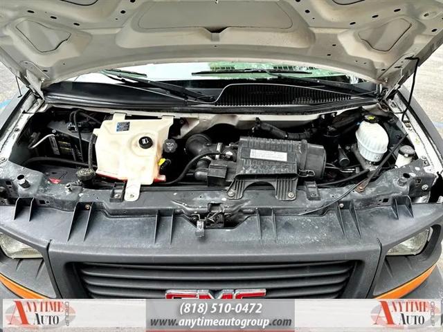 2007 GMC Savana Work Van