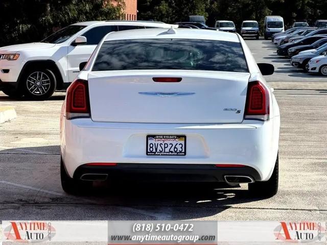2018 Chrysler 300 300S