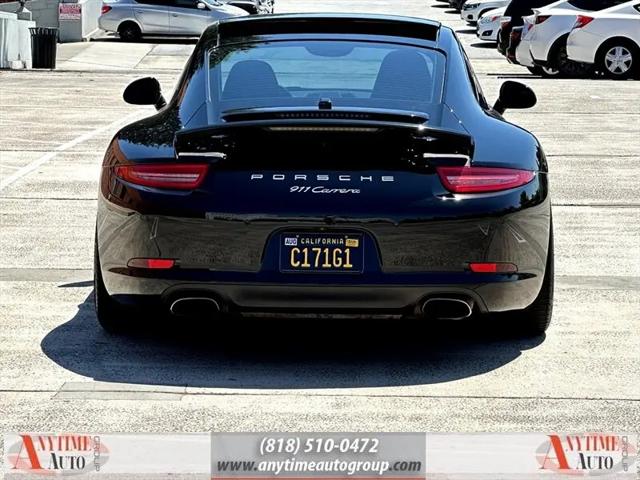 2015 Porsche 911 Carrera