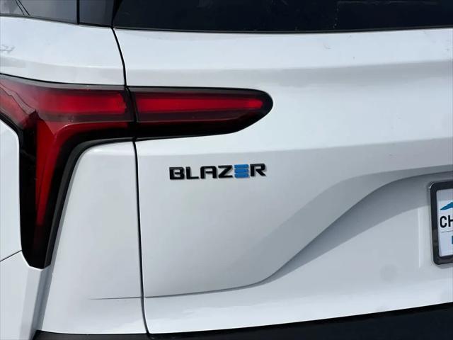 2026 Chevrolet V Blazer LT AWD